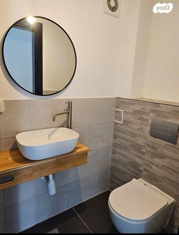 דירה, גולדה מאיר, מודיעין מכבים רעות