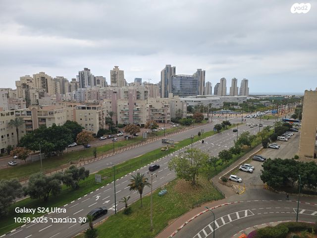 דופלקס, שדרות גולדה מאיר, קרית נורדאו, נתניה