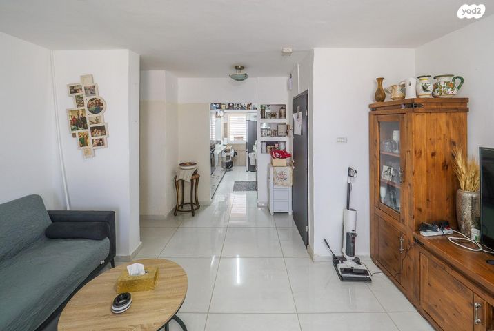 דירה, יפה נוף 180, הראשונים, שלומי