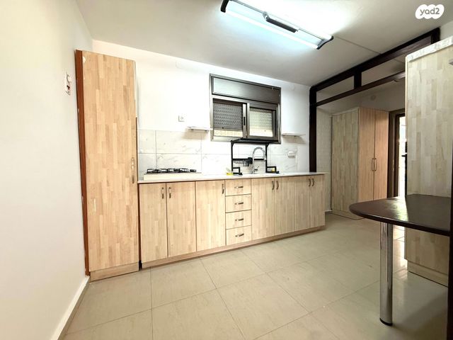 דירת גן, אשכול, כרמיאל