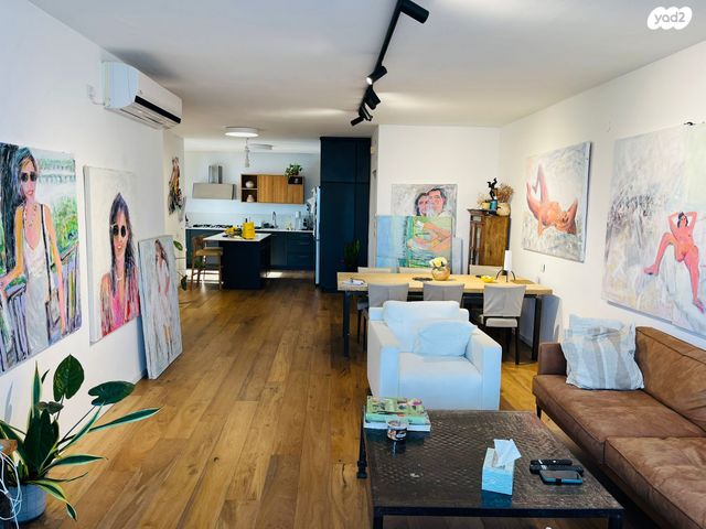 דירה, שיכון דן, נווה דן, תל אביב יפו