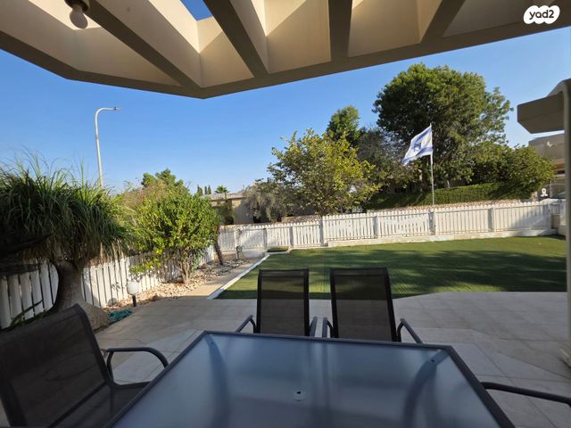 בית פרטי/ קוטג', להבים