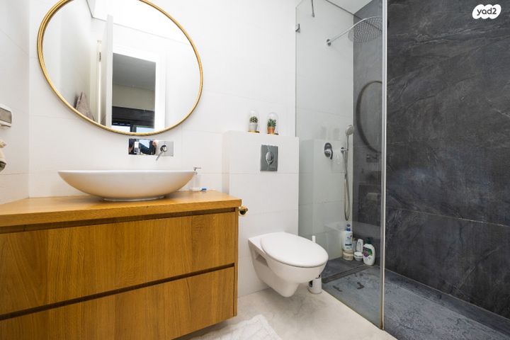 גג/ פנטהאוז, עמנואל זיסמן, חומת שמואל, הר חומה, ירושלים