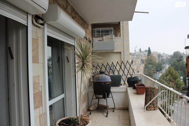 דירה, הפלמ"ח, גבעת הורדים, רסקו, ירושלים