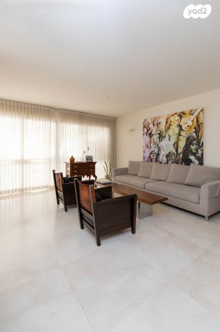 דו משפחתי, יקינטון 5, רמת פולג, נתניה