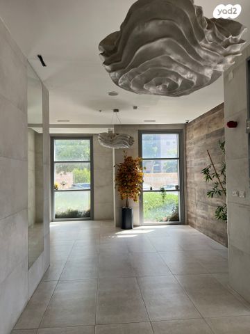 דירה, אדני פז, עין הים, חדרה