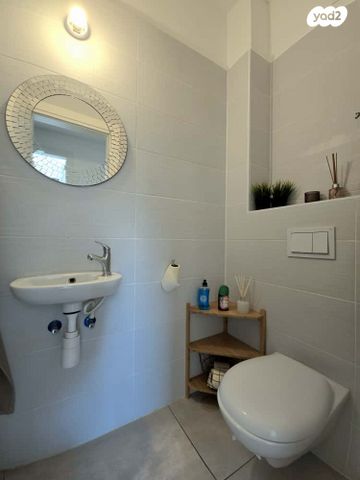 דירה, ברנדייס 11, מרכז דרום, רעננה