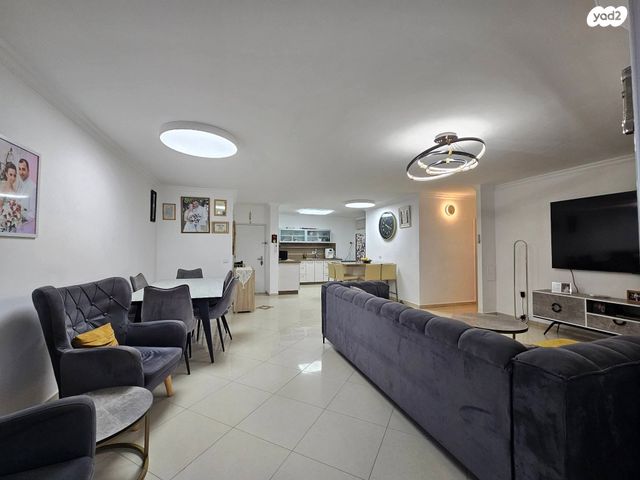 דירה, האתרוג 4, יפה נוף וגני דן, רמלה