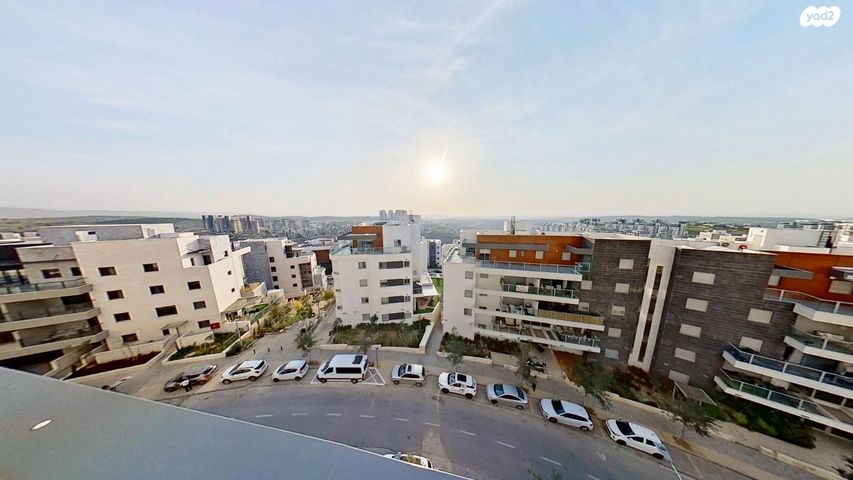 גג/ פנטהאוז, שרה אהרונסון, מורשת, מודיעין מכבים רעות