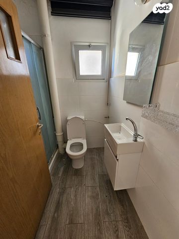 דירה, יד ושם, שכונה ג', באר שבע