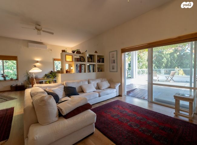 בית פרטי/ קוטג', דולב 3, שאר העיר, כפר ורדים