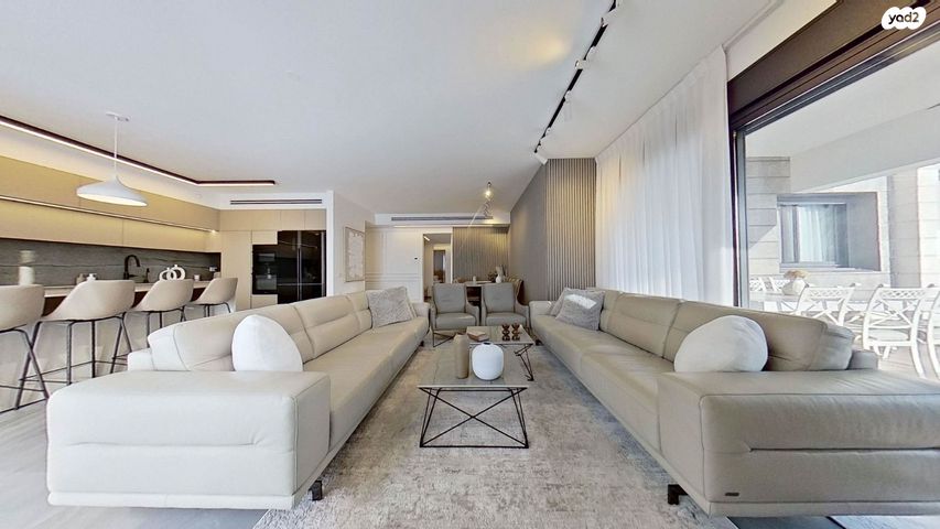 גג/ פנטהאוז, שרה אהרונסון, מורשת, מודיעין מכבים רעות