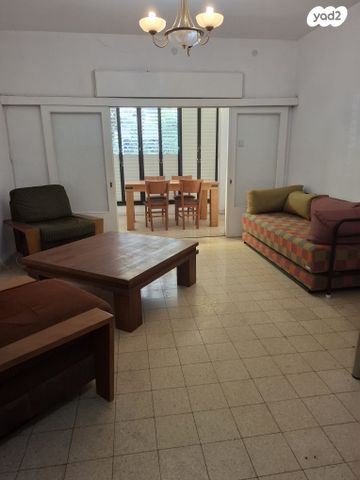 דרך יד לבנים 