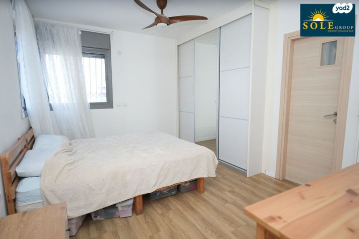 דירה, תאנה, החורש, חריש