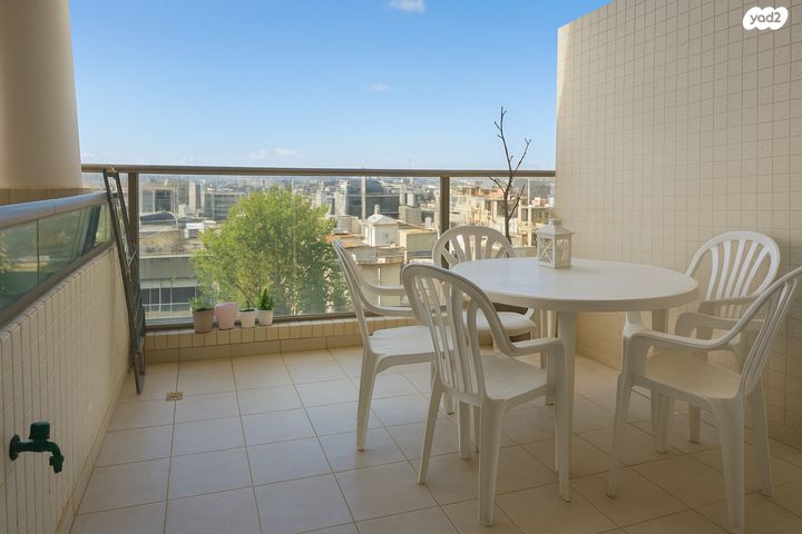 דירה, בורוכוב, נווה דוד רמז, רעננה