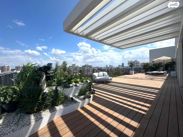 נאות אפקה ב'