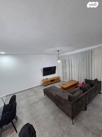 דירה, אשכולית 36, רמות הרכס, באר שבע