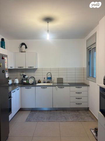 דירה, מבצע חורב 2, ברנע, אשקלון