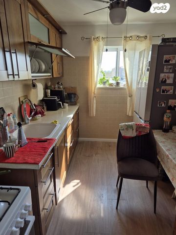 דירה, משעול רוגל 1077, נווה דוד, דימונה