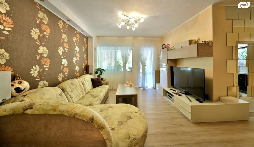 דירה, חיים, קרית ביאליק