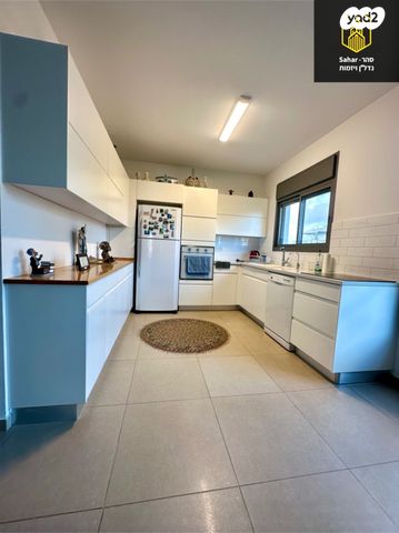 דופלקס, כפר סבא