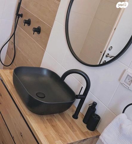 דירה, משה לוי, נאות שמיר, רמלה