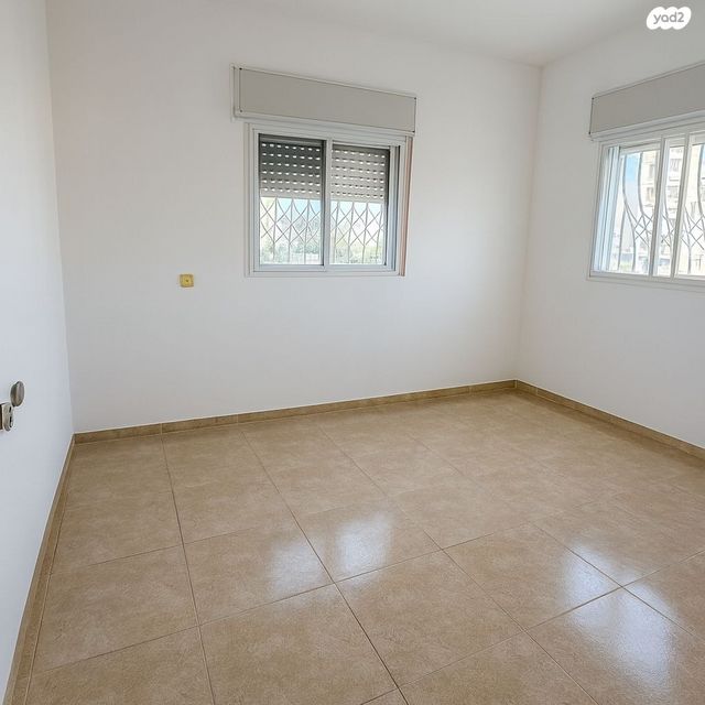 דירה, הגנים 1, קרית ביאליק