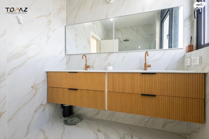 גג/ פנטהאוז, סוקולוב 12, רוטשילד עצמאות, בת ים