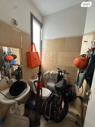 דירה, קדם 37, עג'מי, גבעת העליה, תל אביב יפו