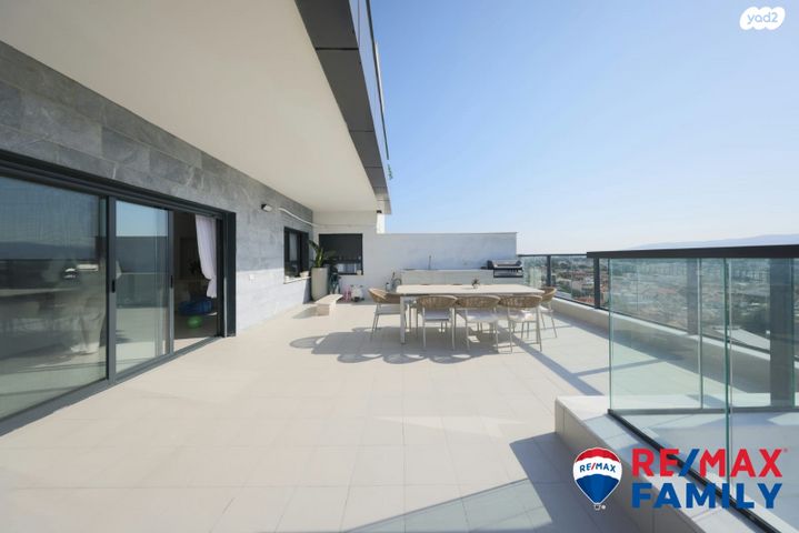 גג/ פנטהאוז, שדרות מח"ל, קרית חיים מערבית, חיפה