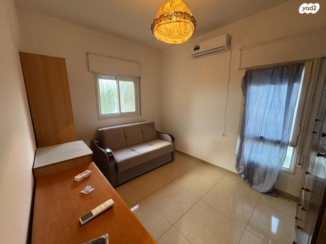 דירה, הוגו מולר, מרכז העיר, קרית אתא