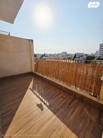 דירה, ארתור רופין, לב המושבה / מרכז העיר, פתח תקווה