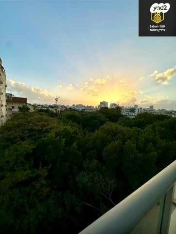 דופלקס, כפר סבא