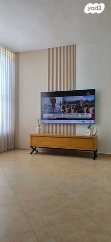 דופלקס, הרב דוד באזוב, קרית שרת מזרח, חולון