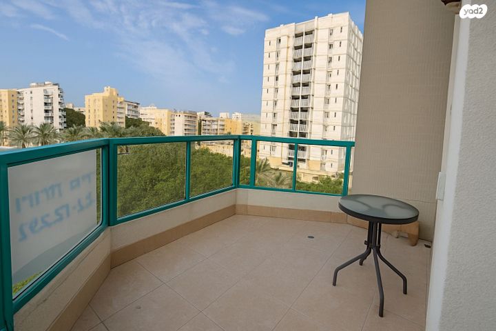 דירה, הגנים 1, קרית ביאליק