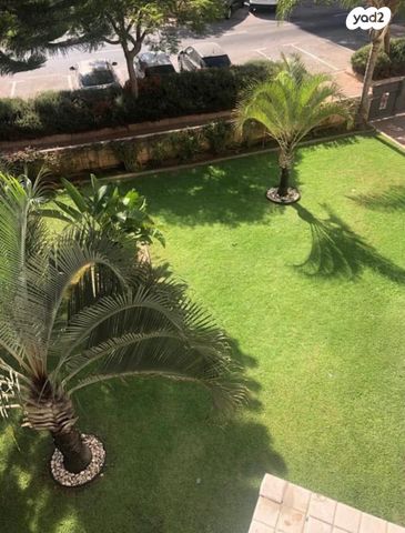 דירה, האמוראים, יבנה