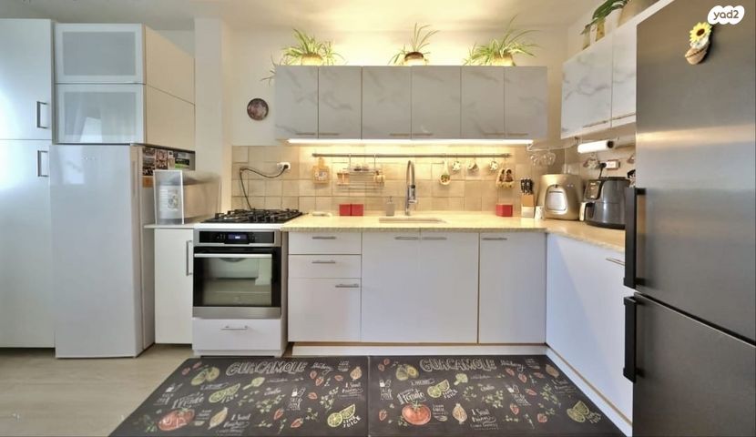 דירה, חיים, קרית ביאליק