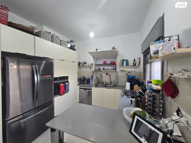 דירת גן, קרני שומרון