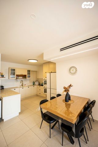 דירה, שדרות האמוראים, איילת השחר / רמת בית שמש ד-3, בית שמש