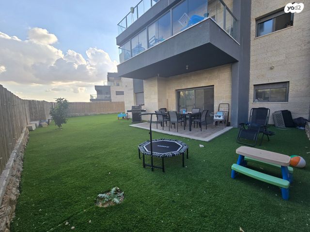 דירת גן, קרני שומרון