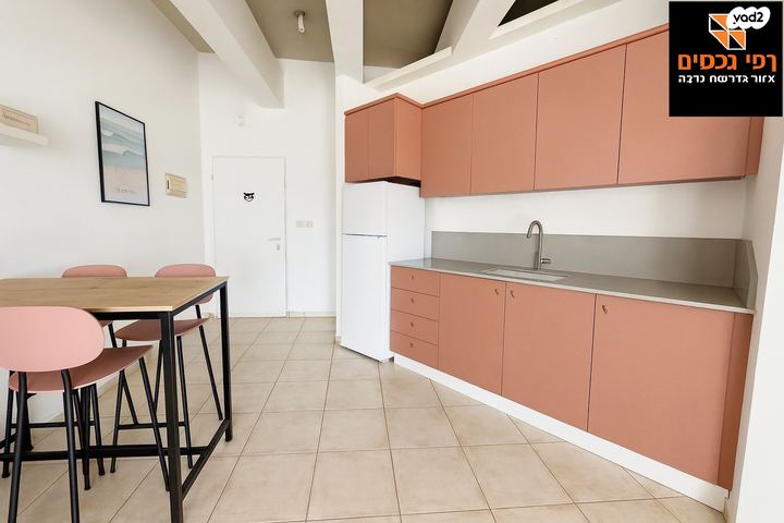 גג/ פנטהאוז, שכונת הראשונים, רמת גן