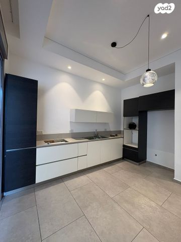 דירת גן, מוריה, יד לבנים, רמת גן