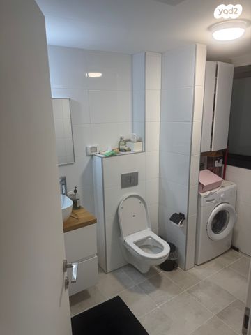 דירה, יצחק שמיר, רמת הדר, גבעת שמואל