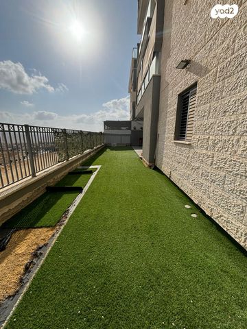 דירת גן, ממשית, דימונה