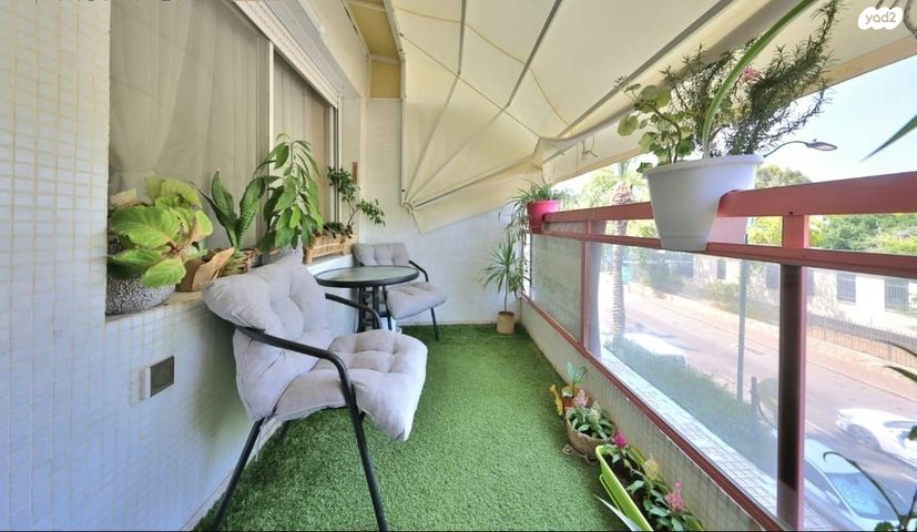 דירה, חיים, קרית ביאליק