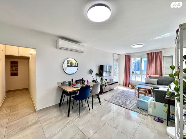 דירה, אירוס הארגמן 35, גבעת האירוסים, נתניה