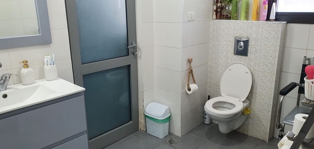 דירה, עין גנים, רחובות