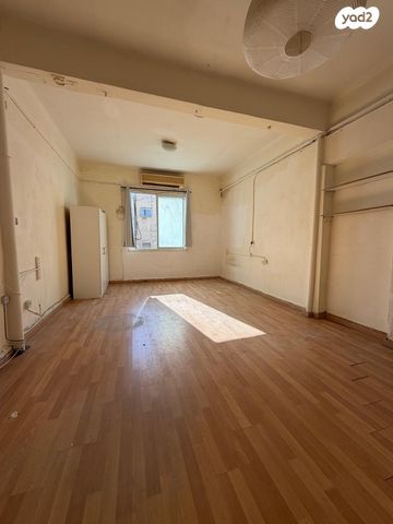 סטודיו/ לופט, קלישר 21, לב תל אביב, לב העיר צפון, תל אביב יפו