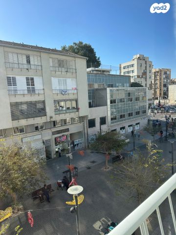 דירה, רוטשילד, רמב"ם, ראשון לציון