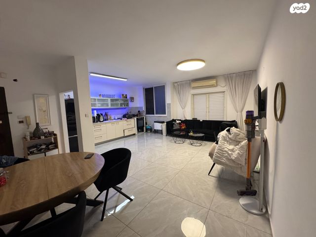 ג' / מרכז מזרח העיר